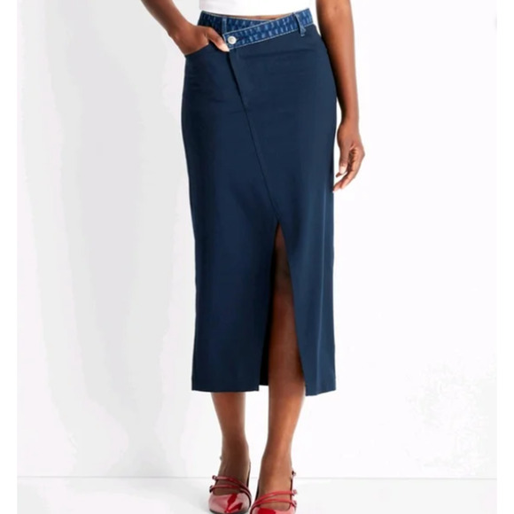 Future Collective Two Tone Criss Cross Skirt Navy Sz Large NWT - Picture 5 of 12